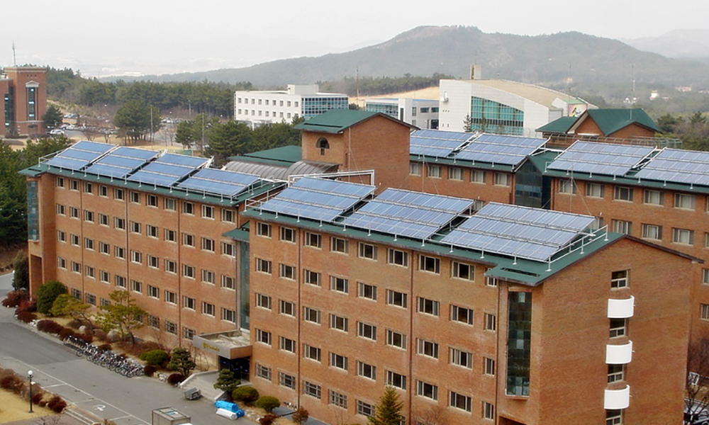 Proyecto de Colector Solar Linuo CPC para Universidad en Corea