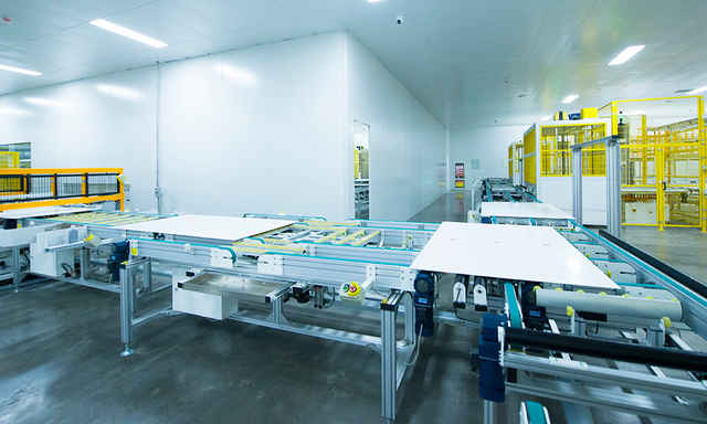 Línea de producción fotovoltaica (1)